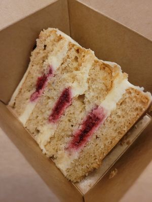 The best Cake 😍 at Vegan Place in Tbilisi