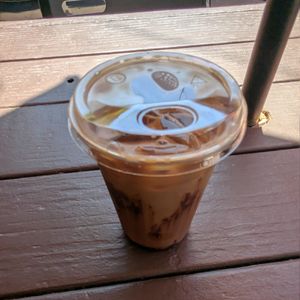  at Little Barn Coffee House in Los Angeles