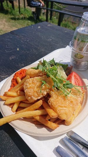 Fish and chips at Kåseberga Fisk AB in Loderup
