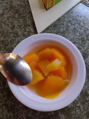 Mango for dessert at Gopals - Vegetariano's in Cancun