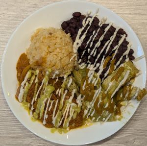Taco Plate with chicharrón and tinga at Chilango PDX in Portland