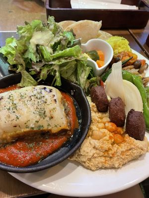 Vegan dinner plate, pretty sure main dish was moussaka  at Cafe Absinthe カフェアブサン in Osaka