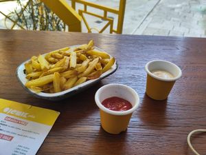  at Submarine Burger in Rijeka