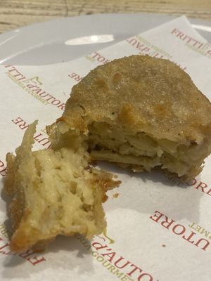 Vegan frittatina di pasta  at Spicchi d'Autore in Naples