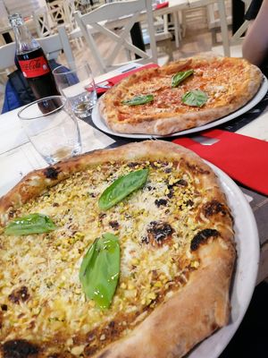  at Spicchi d'Autore in Naples