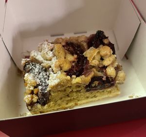 Plum cake - delicious!   at Der Mann der Verwöhnt in Vienna