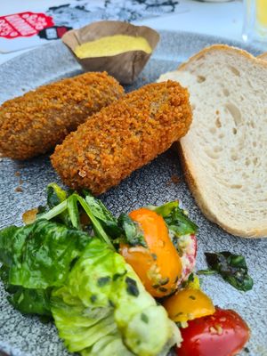 Croquettes as main course at Habana Beach in The Hague