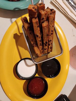 Cookie fries at Walt Disney World - Beaches & Cream Soda Shop in Lake Buena Vista