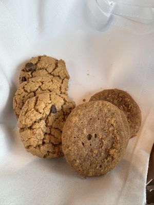 Instead of pastries they had vegan cookies to start the meall  at Walt Disney World - Topolino's Terrace in Lake Buena Vista