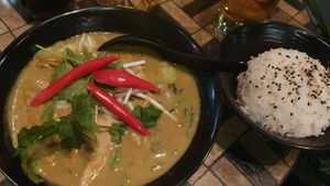 Green curry with planted chicken at Nooch - Badenerstrasse in Zurich