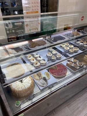 Cakes 🤩  at Vegabonty in Fuengirola