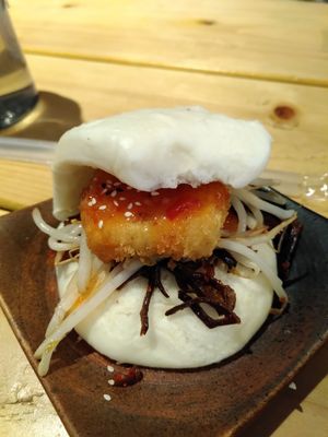 sweet chilli tofu bao bun at Oppa in St Andrews