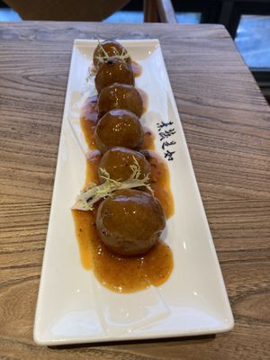Vegan Meatballs  at RúShì Shū 如是蔬 in Sanya