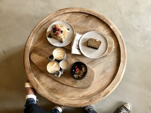 Pan cakes, granola bowl(almond milk), banana bread, café latté(soya milk) at Moon Shell in Riyadh