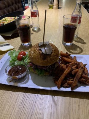 I love you, you love me burger  at Restoran ŠtoRiJa in Rijeka