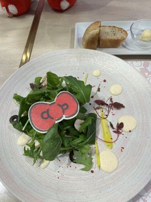 Salad  at Hello Kitty Show Box in Awaji