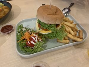 B Twelve burger  at b twelve in Kuantan