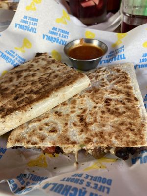 Quesadilla  at Tapachula in Tel Aviv