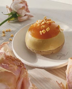 Cashew cake at Oh My Chickpea! in Irkutsk