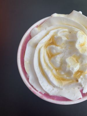 Hurricane 🤤 at Sweet Journey Soft Serve in Kailua Kona