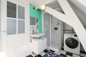 Shared bathroom (with owners) and free use of washing machine.  at Huize Arbous in Utrecht