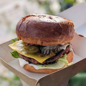 Vegan BBQ Cheeseburger at Souls - Torvehallerne in Copenhagen