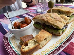   at La Suculenta in Guayaquil