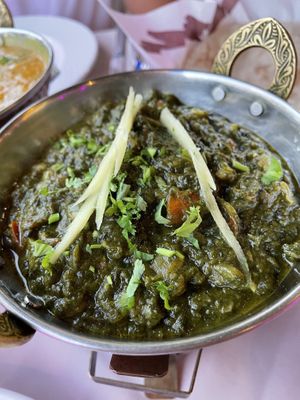Saag Bhaji (Spinach Curry) *favorite 🤤🤤😛 at Tandoori Hut in Tenerife