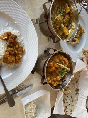 Matter Paneer (top) and Chana Massala (bottom dish)  at Tandoori Hut in Tenerife