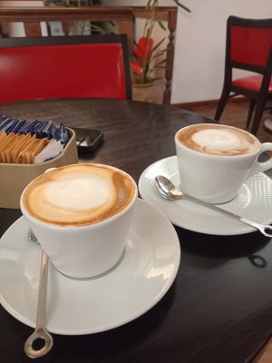 Very creamy cappuccino at Bar Caffè Gelateria Vittorio Veneto in Nuoro