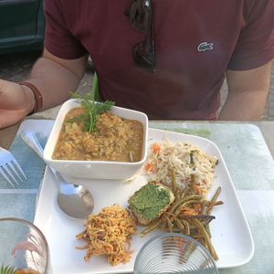 (Plat) Curry de lentilles corail, buttternut, courgettes at Le Jardin de Suzan in Cahors