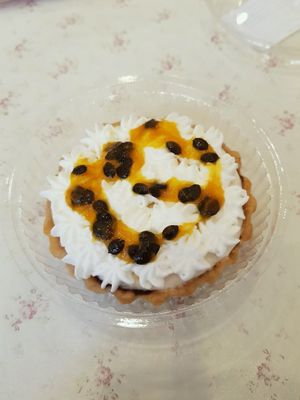 passion fruit dessert at Broto de Primavera in Sao Paulo