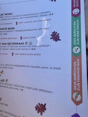 Vegan staat duidelijk aangegeven   at De Waldhoorn in Otterlo