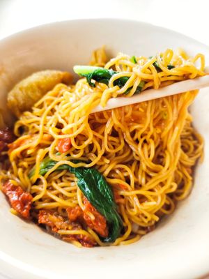 Wan ton noodles at Quan Xin 泉心 - Aljunied in Central Singapore