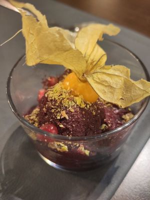 Heidelbeersorbet at Da Nicola in Grunstadt