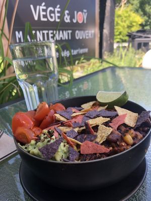 Mexican bowl at Vege & Joy in Saint-sauveur