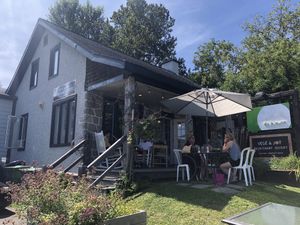 Outside at Vege & Joy in Saint-sauveur