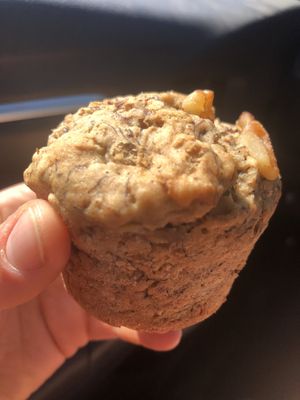 Tahini banana muffin at Vege & Joy in Saint-sauveur