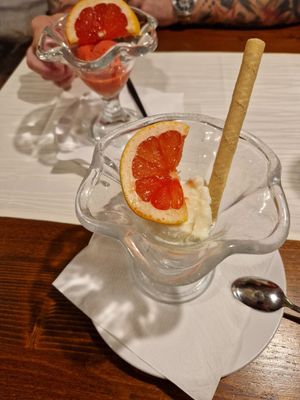 Selbst gemachtes Fruchtsorbet at Boltenmühle in Neuruppin