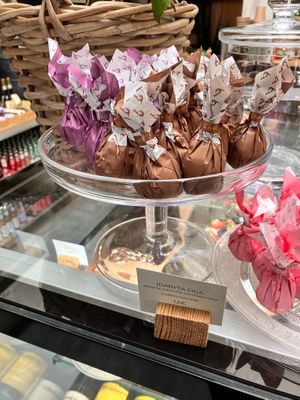 The staff said these stuffed figs are vegan at Pievos in Birstonas