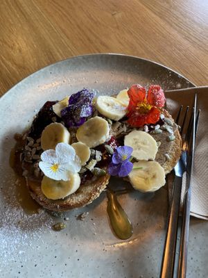 delicious vegan brunch! at Heritage Coffee in Dunedin