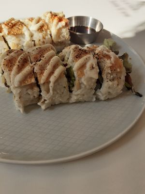 Cali roll at LoveUrth 러브얼스 in Busan