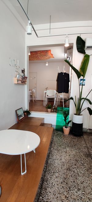 Inside at LoveUrth 러브얼스 in Busan