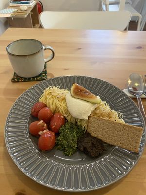 I love pesto  #Veganuary at LoveUrth 러브얼스 in Busan