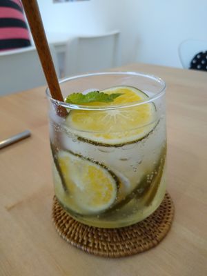 Tangerine ade at LoveUrth 러브얼스 in Busan