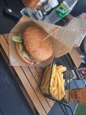vegan burger with fries 🍟 at Hamburger Ház Superheros in Balatonlelle