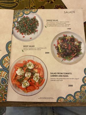 Verschiedene Salate  at Harissa in Almaty