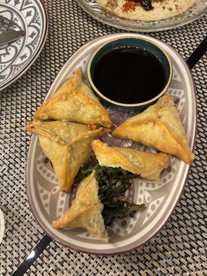 Sambusak with spinach  at Harissa in Almaty