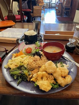 Vege and grain plate  at Meu Nota in Tokyo