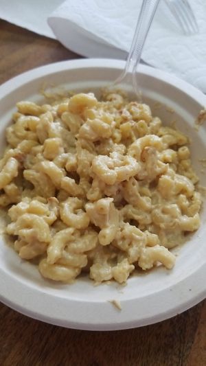 Mac n chz at La Chia Vegana  in Lake Worth